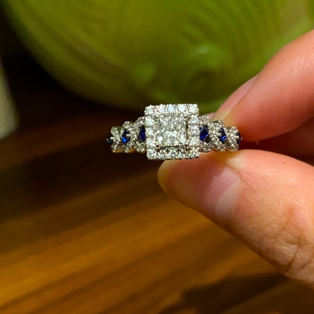 Vera Wang 1 CT diamond and sapphire engagement ring and matching band